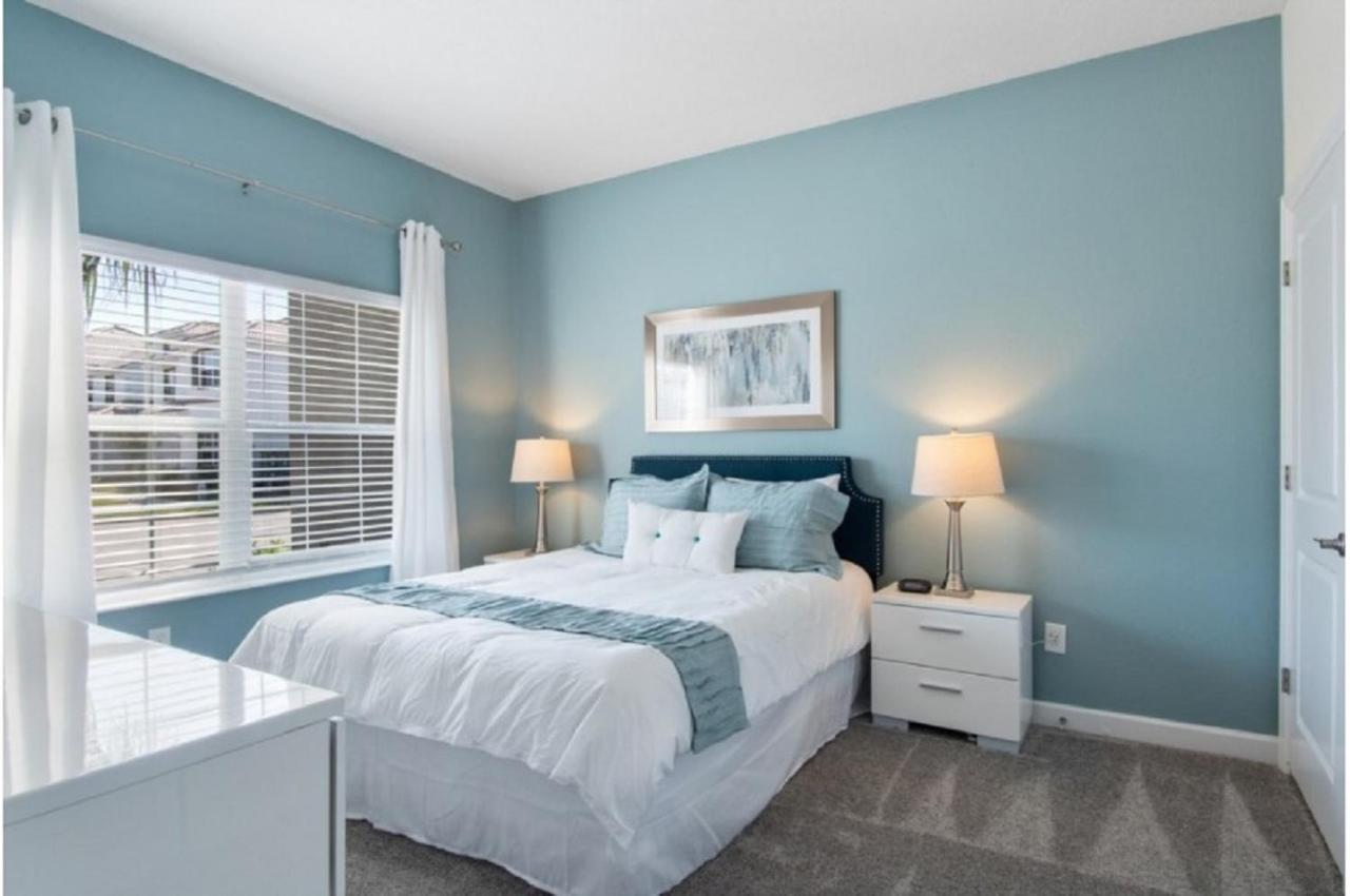 Four-Bedroom Townhome ดาเวนพอร์ต ภายนอก รูปภาพ