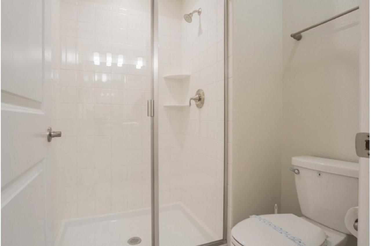Four-Bedroom Townhome ดาเวนพอร์ต ภายนอก รูปภาพ